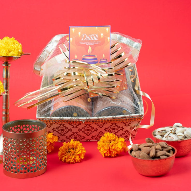 Essential Nuts Hamper Box image 0